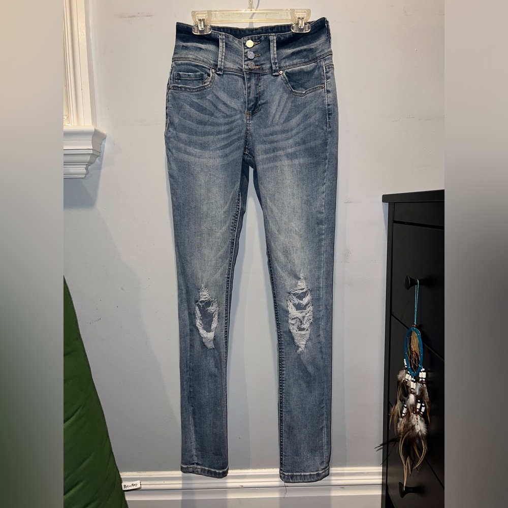 skinny ripped jeans